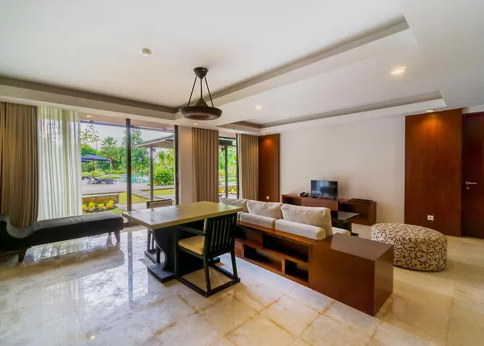 Le Grande Bali Hotel 5*