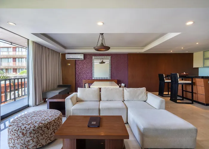 Hotel Le Grande Bali