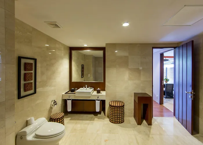Hotel Le Grande Bali 5*