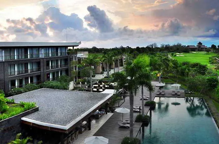 Le Grande Bali Hotel
